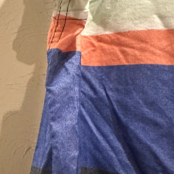 Men's Penguin Striped Short Sleeve Shirt great condition- just wrinkled - Picture 3 of 6